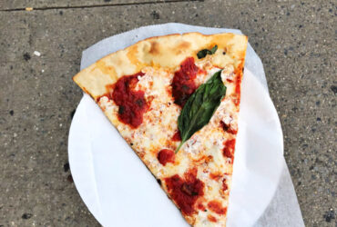 C.P. LA MANNOS HAVE A PIZZA : GLUTEN FREE PIZZA