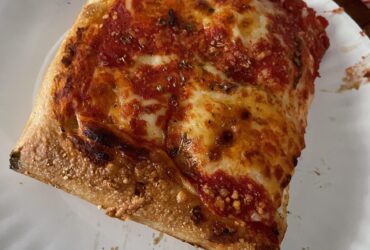 PIZZA FACTORY LOCATED AT LONG ISLAND CITY NY : GRANDPA PIZZA SLICE