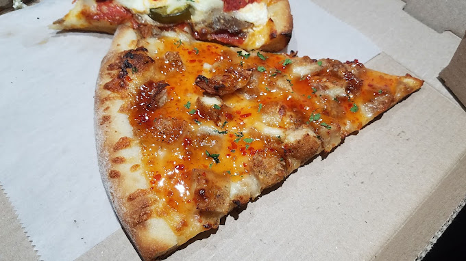 A Lackluster Review Marinelli’s Pizzeria in Sound Beach NY