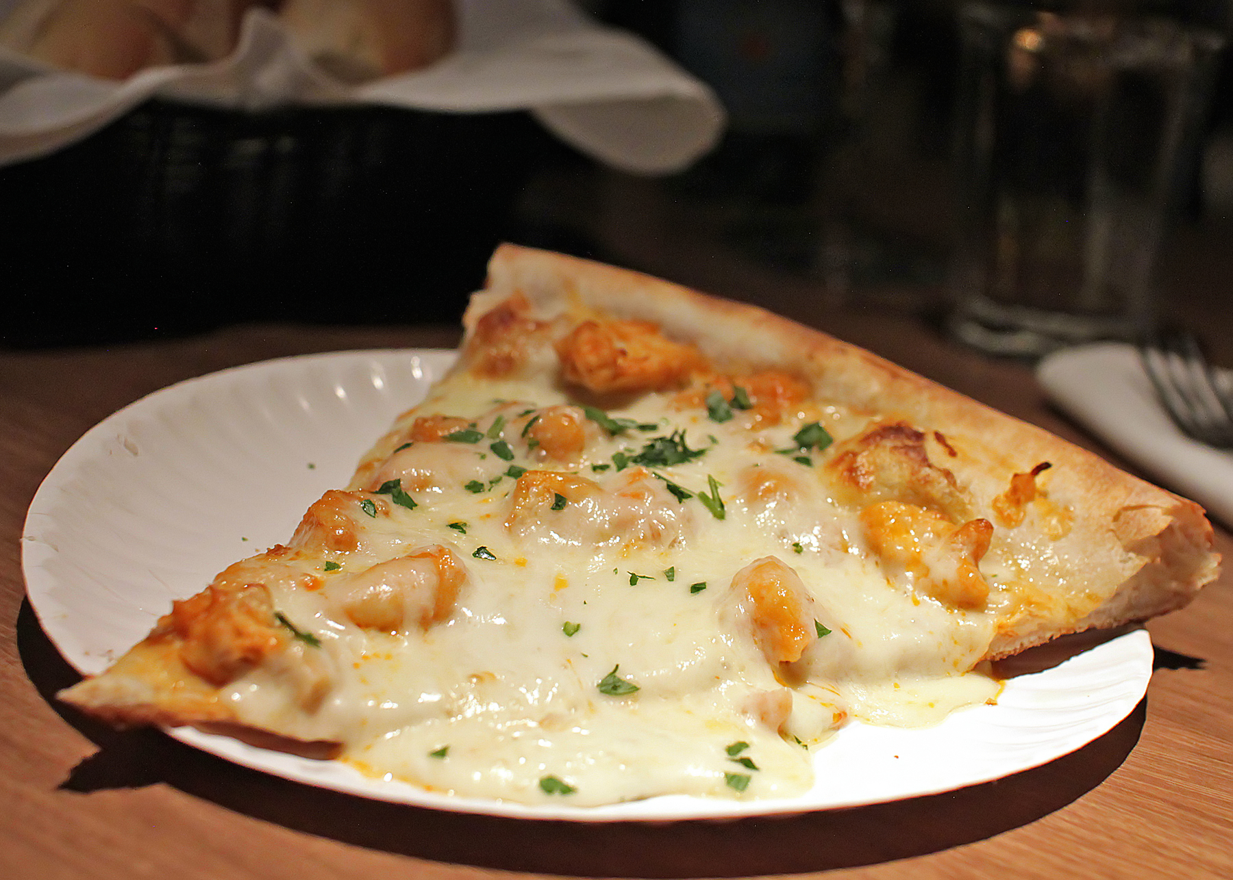 BRANCHINELLIS IN MILLER PLACE : BUFFALO CHICKEN PIZZA